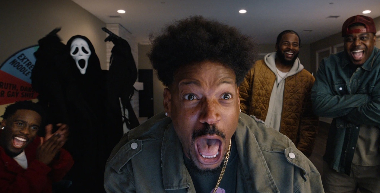 SCARY MOVIE